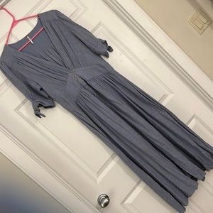 Free People blue linen dress - adorable!!